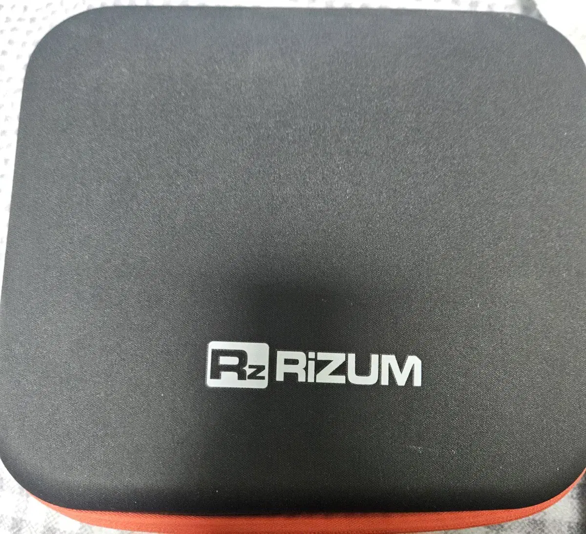 Rz RiZUM 헤드셋